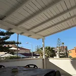 Deep Sea Aparthotel 4*