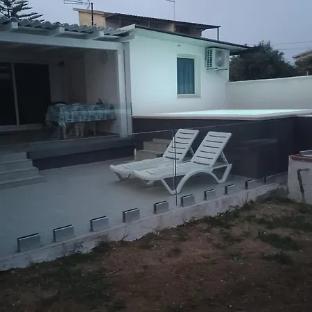 Aparthotel Deep Sea 4*