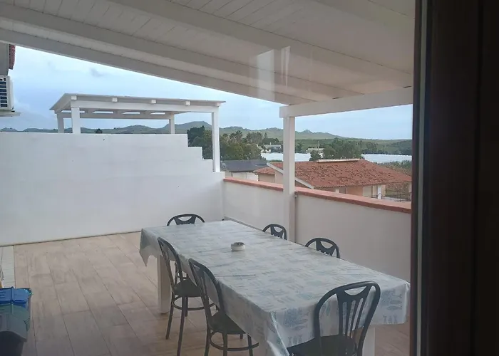 Deep Sea Aparthotel 4*