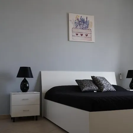 Lägenhetshotell Deep Sea 4*