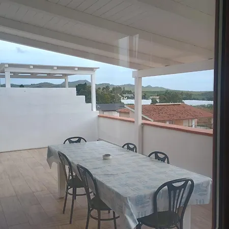 Deep Sea Aparthotel 4*