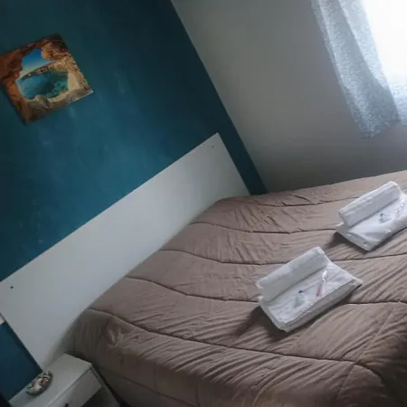 Aparthotel Deep Sea 4*